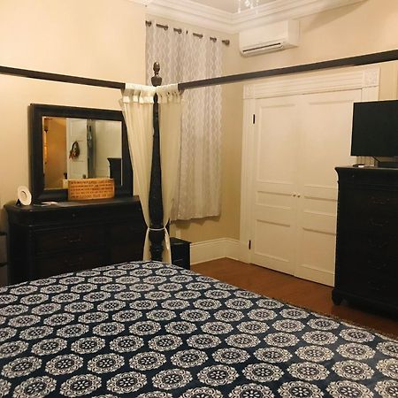 Wg Creole House 1850 Hotel Nova Orleães Quarto foto